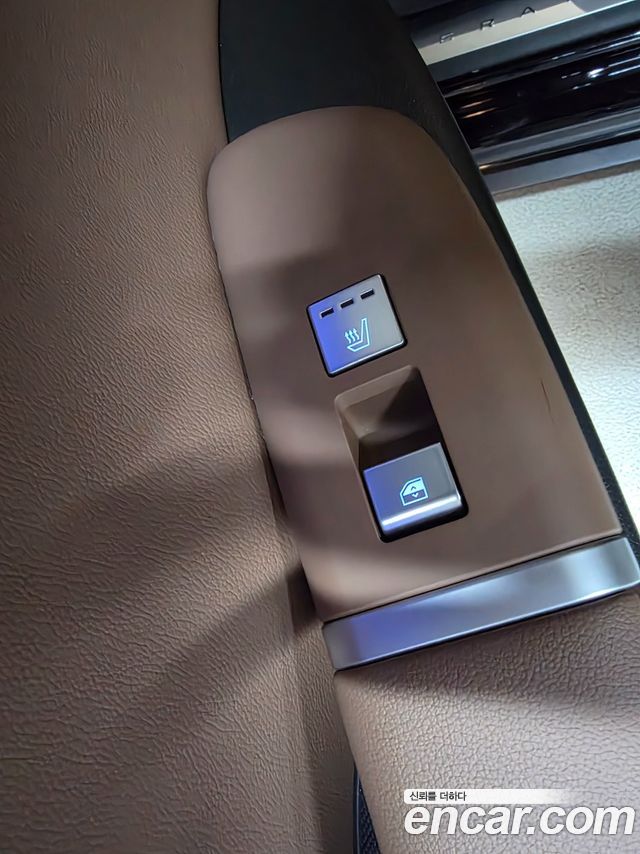 Hyundai Grandeur Hybrid (GN7) Premium 2024 — фото 50