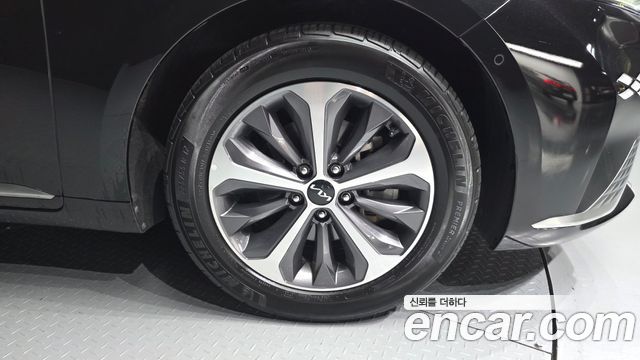 Kia K8 Hybrid Noblesse 2023 — фото 21