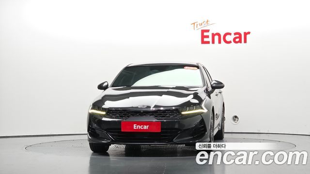 Kia K5 (III) 2.0 Signature 2020 — фото 3