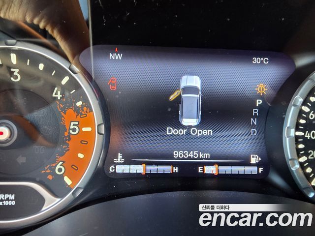 Jeep Renegade 2.0 Diesel Tailhawk AWD 2018 — фото 8