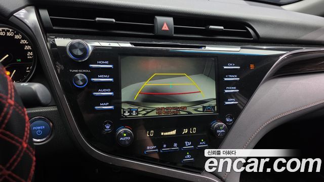Toyota Camry (XV70) 2.5 LE Hybrid 2019 — фото 15