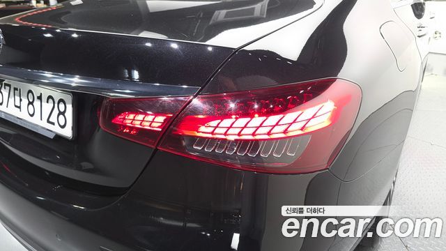 Mercedes-Benz E-Class (W213) E250 Avantgarde 2021 — фото 23