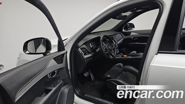Volvo XC90 (II) T8 R-Design Hybrid 2021 — фото 10