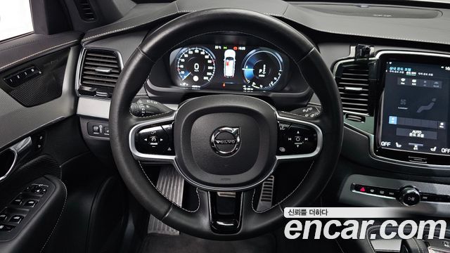 Volvo XC90 (II) T8 R-Design Hybrid 2021 — фото 13