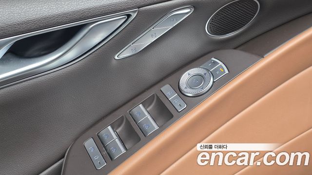 Genesis G80 (RG3) Gasoline 2.5 Turbo AWD 2021 — фото 13