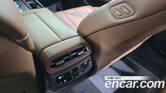 Genesis G80 (RG3) Gasoline 2.5 Turbo AWD 2021 — фото 32