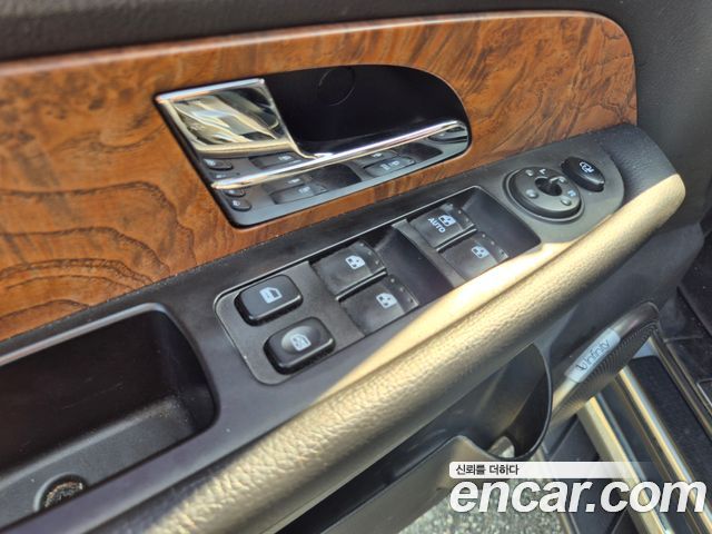 KG Mobility (SsangYong) Rexton W 2.0 4WD RX7 Luxury 2016 — фото 9