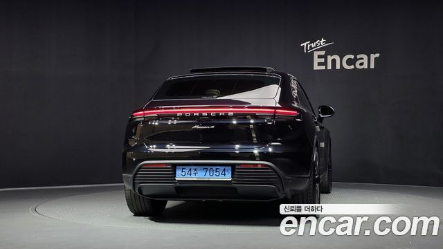 Porsche Macan EV Base 4 2025 — фото 4