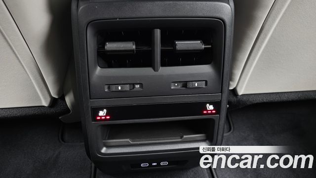 Porsche Macan EV Base 4 2025 — фото 22