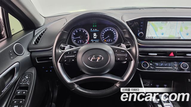 Hyundai Sonata (DN8) 2.0 Premium Plus 2022 — фото 14