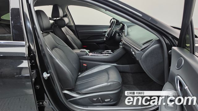 Hyundai Sonata (DN8) 2.0 Premium Plus 2022 — фото 26