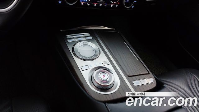 Genesis G80 (RG3) Gasoline 2.5 Turbo AWD 2022 — фото 9