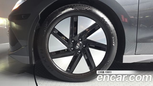Hyundai Ioniq 6 Long Range AWD Prestige 2025 — фото 5
