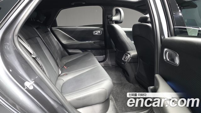 Hyundai Ioniq 6 Long Range AWD Prestige 2025 — фото 12