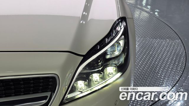 Mercedes-Benz CLS-Class (W218) CLS350 d 4MATIC 2016 — фото 22