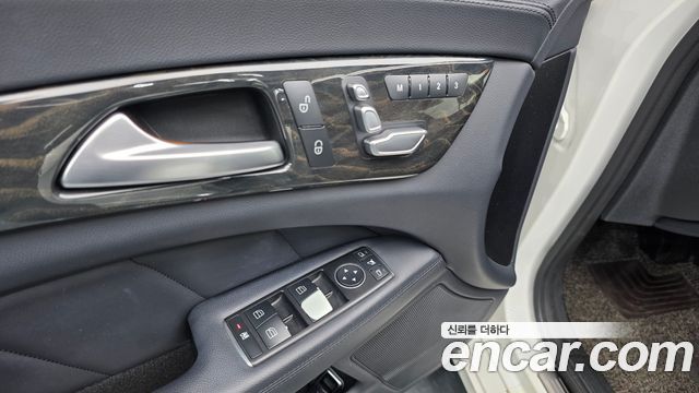 Mercedes-Benz CLS-Class (W218) CLS350 d 4MATIC 2016 — фото 27