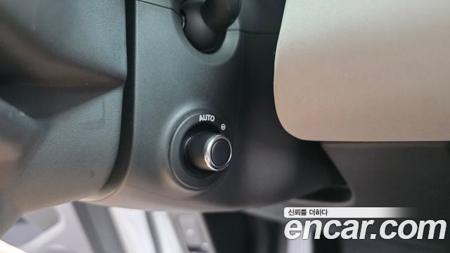 Land Rover Range Rover Evoque (II) P250 SE 2021 — фото 14