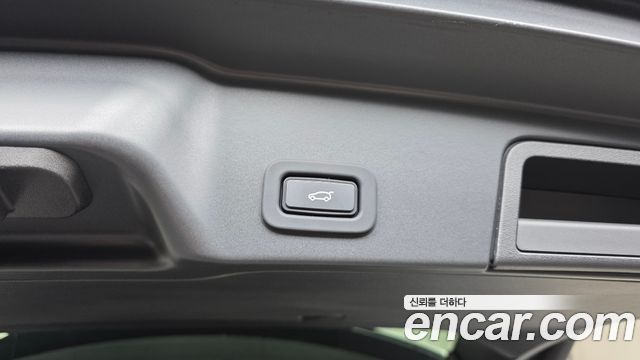 Land Rover Range Rover Evoque (II) P250 SE 2021 — фото 32