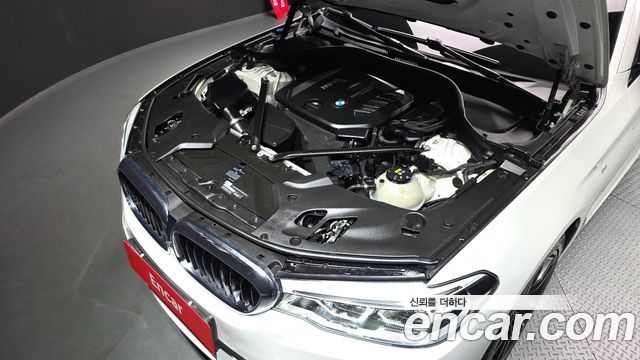BMW 5 Series (G30) 520d M Sport Package Plus 2017 — фото 6