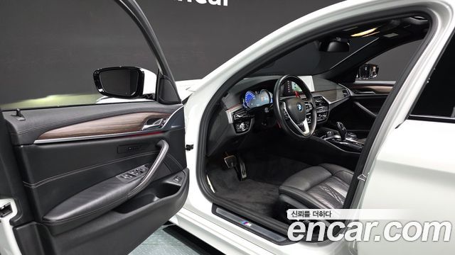 BMW 5 Series (G30) 520d M Sport Package Plus 2017 — фото 10