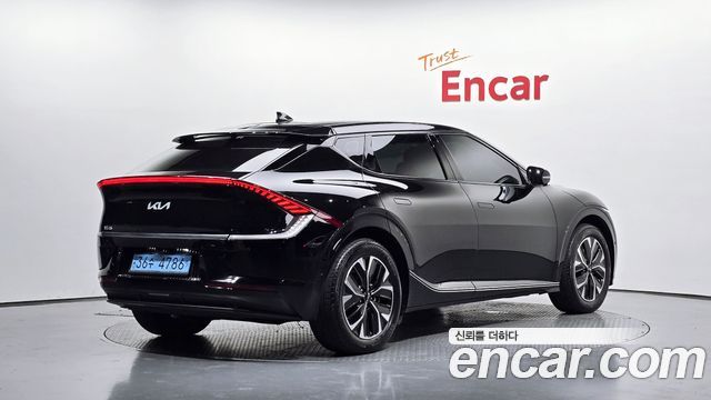 Kia EV6 Long Range Earth 2023 — фото 2