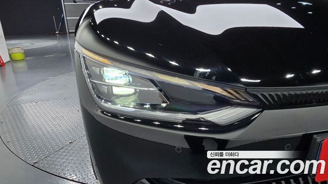 Kia EV6 Long Range Earth 2023 — фото 22