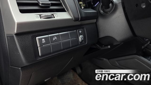 KG Mobility (SsangYong) Rexton Sports Khan Diesel 2.2 2WD Professional X (5-Link) 2019 — фото 20