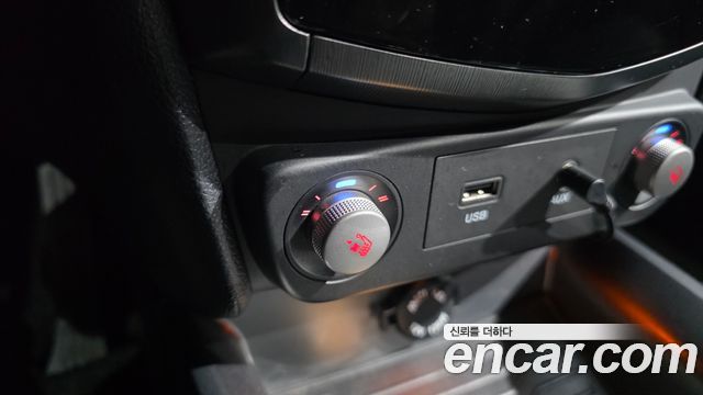 KG Mobility (SsangYong) Tivoli Armor Gear Edition 2WD 2018 — фото 18