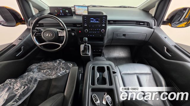Hyundai Staria Tourer 11-Seater Modern 2022 — фото 7