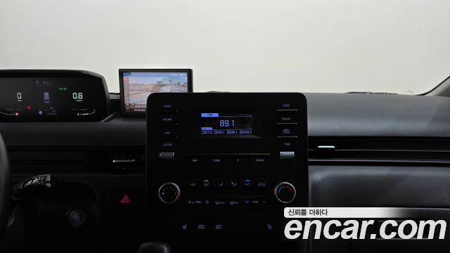 Hyundai Staria Tourer 11-Seater Modern 2022 — фото 13