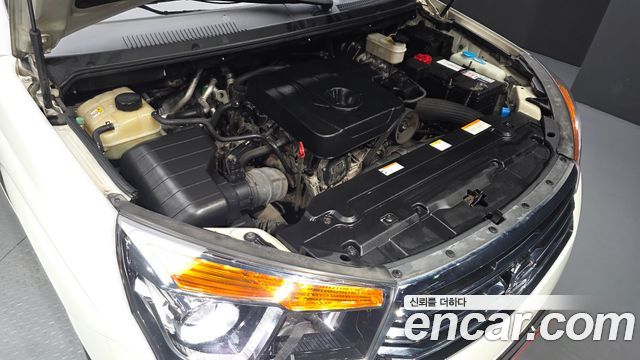 KG Mobility (SsangYong) Korando Turismo 4WD Extreme 9-seater 2015 — фото 6