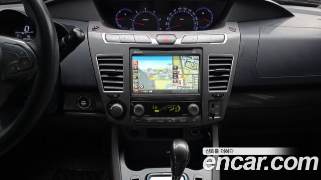 KG Mobility (SsangYong) Korando Turismo 4WD Extreme 9-seater 2015 — фото 19