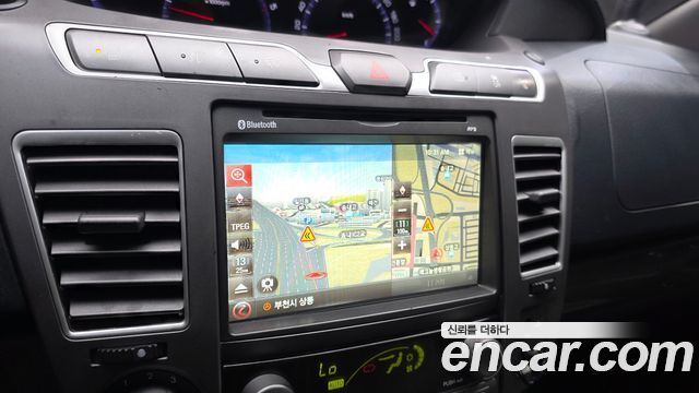 KG Mobility (SsangYong) Korando Turismo 4WD Extreme 9-seater 2015 — фото 20