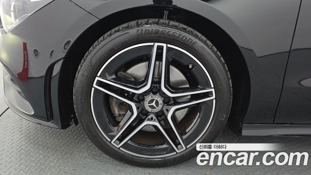 Mercedes-Benz CLA-Class (C118) CLA250 4MATIC 2022 — фото 5