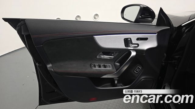 Mercedes-Benz CLA-Class (C118) CLA250 4MATIC 2022 — фото 24