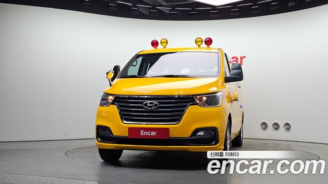 Hyundai Grand Starex School Bus 2019 — фото 3