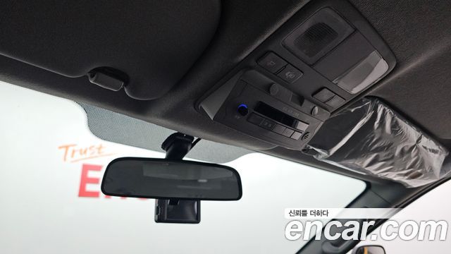 Hyundai Grand Starex School Bus 2019 — фото 19