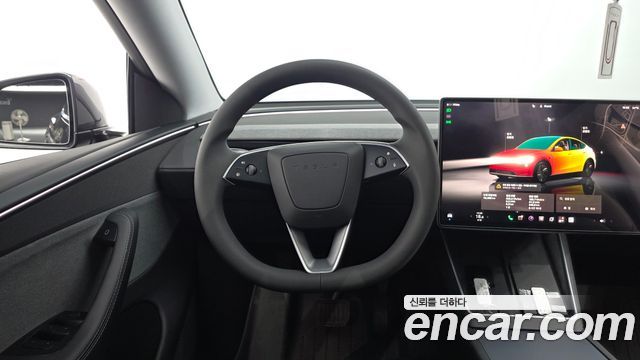 Tesla Model Y RWD 2025 — фото 12