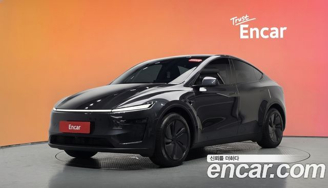 Tesla Model Y RWD