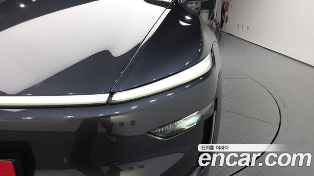 Tesla Model Y RWD 2025 — фото 22