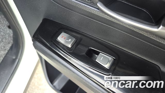 KG Mobility (SsangYong) Beautiful Korando Gasoline 1.5 2WD C5 Plus 2022 — фото 19