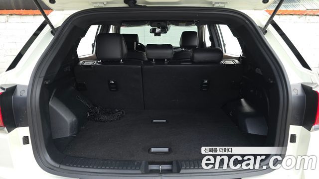 KG Mobility (SsangYong) Beautiful Korando Gasoline 1.5 2WD C5 Plus 2022 — фото 20