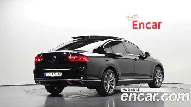 Volkswagen Passat GT (B8) 2.0 TDI Prestige 2022 — фото 2
