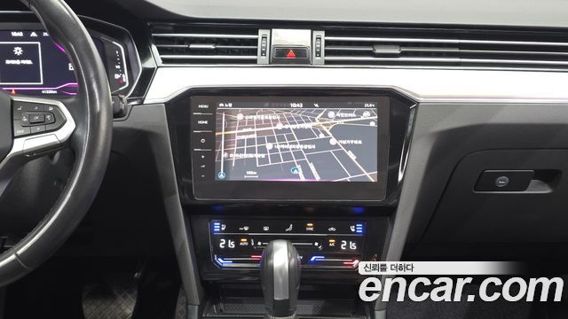 Volkswagen Passat GT (B8) 2.0 TDI Prestige 2022 — фото 18