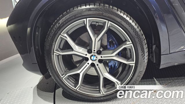 BMW X5 (G05) xDrive 40i M Sport 2022 — фото 5
