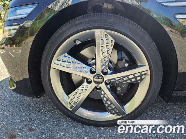 Genesis G80 (RG3) Gasoline 2.5 Turbo AWD 2025 — фото 5