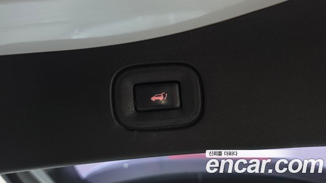Renault Korea QM6 2.0 dCi RE Signature 4WD 2020 — фото 15