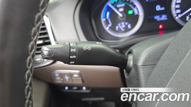 Hyundai Grandeur Hybrid (IG) Premium 2019 — фото 19