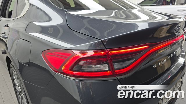 Hyundai Grandeur Hybrid (IG) Premium 2019 — фото 23