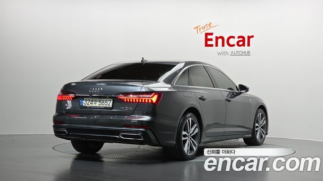 Audi A6 (C8) 45 TFSI Quattro Premium 2021 — фото 2